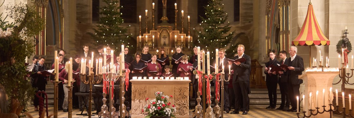 Lichterkonzert des SI-Clubs Koblenz (Soroptimist International) in der Basilika St. Kastor. Lichterkonzert des SI-Clubs Koblenz (Soroptimist International) in der Basilika St. Kastor.